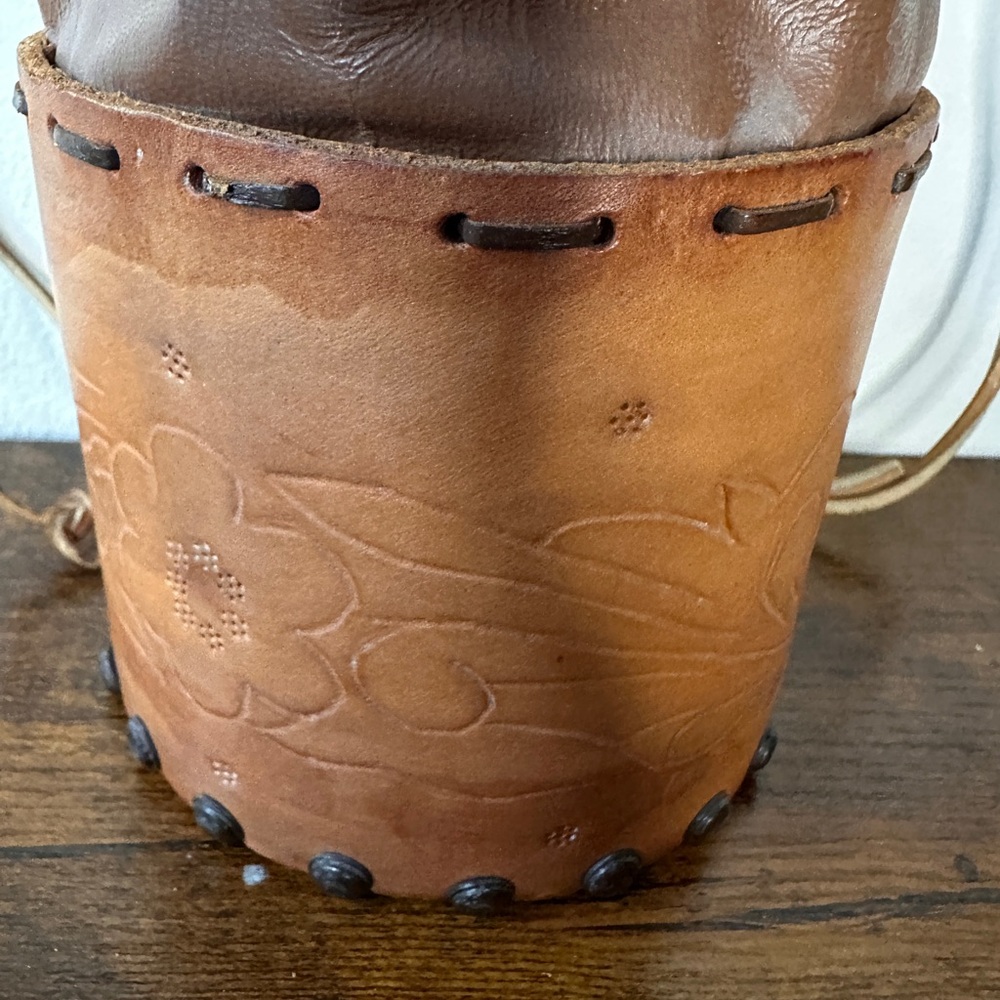 VTG Handcrafted Tooled Leather Cylinder Bucket Bag Drawstring Backpack Studded - Picture 2 of 11
